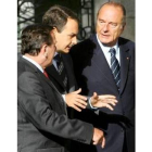 Schröder, Rodríguez Zapatero y Chirac conversan antes de su reunión