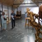 La exposición muestra los trabajos de los quince alumnos del taller de artesanía profesional