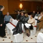 La presidenta de la asociación ayer junto a otros socios en el inicio de las jornadas