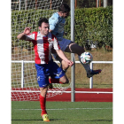 Joshua gozó de dos claras ocasiones de gol.
