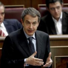 El presidente Zapatero, durante la sesión de control al Gobierno en el Congreso.