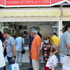 El stand de los Editores de Castilla y León, este año en la Feria del Libro de Madrid. BENITO ORDÓÑEZ