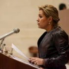 Intervención de la consejera de Familia, Rosa Valdeón, en el pleno de las Cortes de Castilla y León
