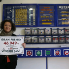El boleto ganador de la Quiniela ha sido sellado en la administración de lotería de la avenida Mariano Andrés. FERNANDO OTERO