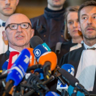 El abogado de Puigdemont, Bekaert, y el de la exconsejera de Agricultura, Marchand. STEPHANIE LECOCQ