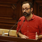 El diputado de la CUP Benet Salellas, en una intervención en el Parlament.
