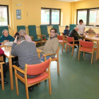 La asistencia a las personas mayores es una de las principales facturas sociales.