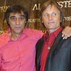 Agustín Díaz Yanes y Viggo Mortensen, ayer, en la presentación de la película en Barcelona