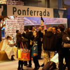 Por el stand de Ponferrada en Fitur pasaron 12.100 visitantes en los días de la feria. RAQUEL P. VIECO