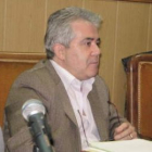 Ramón Santoveña, durante la sesión plenaria celebrada el jueves.