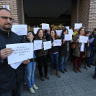 Concentración de funcionarios a las puertas de los juzgados.