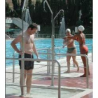 Las piscinas de verano de Ponferrada tienen gran afluencia de gente