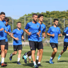 El primer entrenamiento fue seguido por un buen número de aficionados, que quisieron empezar a conocer la nueva plantilla. DL