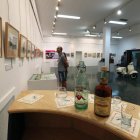 Fotografías y objetos de los años ye yé. ANA F. BARREDO