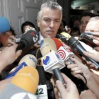 Bárcenas se mostró «muy contento» tras declarar como imputado provisional.