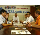 Los representantes sindicales, en la presentación de ayer en León
