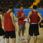 La plantilla de Baloncesto León sigue con preocupación la situación de crisis que atraviesa el club.