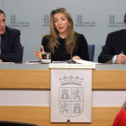 Sáez Aguado, Alicia García y De Santiago-Juárez, en la rueda de prensa.