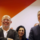 Francisco Igea y Luis Garicano, ayer, en la sede de Ciudadanos en Valladolid. NACHO GALLEGO