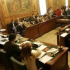 El Pleno contó ayer con la presencia de alcaldes y miembros de los sectores del leonesismo social