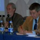 Carlos Corral y Francisco Fernández, ayer en la conferencia sobre movilidad del León que Viene