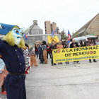 Protesta de Bierzo Aire Limpio ante Cosmos en 2011. ANA F. BARREDO