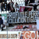 Pancarta exhibida por las peñas de la Cultural en el estadio Ruta de la Plata de Zamora.