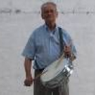 Demetrio Matilla aún hoy sigue cogiendo el tambor