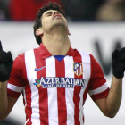 El jugador del Atlético Diego Costa lo celebra tras marcar el segundo gol al Levante.