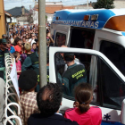 El intento de entrega del 13 de abril acabó con el traslado del muchacho al hospital.