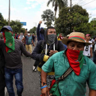 Protesta de ciudadanos indígenas en Cali, ayer. PABLO RODRÍGUEZ