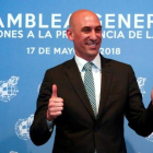 Luis Rubiales, tras ser elegido como presidente de la federación de fútbol.
