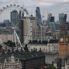 Vista de la ciudad de Londres con los edificios de la City al fondo.