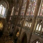 Vista de la Catedral de León desde la plataforma que permite ver la restauración de las vidrieras