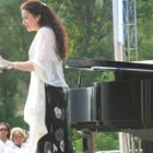 Los conciertos dieron comienzo ayer en Robles con la actuación de la soprano Carmen Serrano