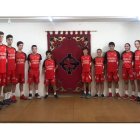 El Colegio Leonés sigue mostrando sus credenciales de altos vuelos en el baloncesto. DL