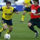 El mallorquinista Pereira, a la derecha, trata de robar el balón a Ibagaza