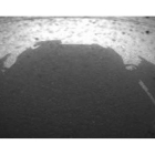 La sombra del Curiosity sobre la superficie de Marte, una de las primeras imágenes que ha enviado el robot, este lunes. NASA