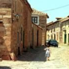 Castrillo de los Polvazares es una bella localidad declarada Bien de Interés Cultural