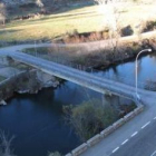 El puente de Valdoré, en mal estado, presenta deficiencias como el acceso a la carretera N-621