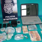 Droga, dinero y material intervenido.