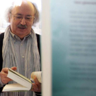 Antonio Colinas en una Feria del Libro