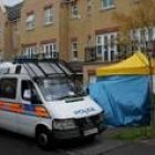 La policía busca pistas desde hace varios días en la casa del ex espía