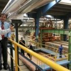 Martínez y Villalba, durante el recorrido por las instalaciones
