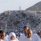 Miles deperegrinos musulmanes se dirigen al monte Jabal al-Rahmah