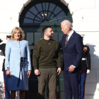 Biden y la primera dama dan la bienvenida al presidente ucraniano Zelenski en la Casa Blanca. JIM LO SCALZO
