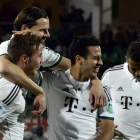Thiago, en el centro, está resultando clave en el Bayern.
