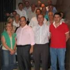 Los miembros de la comarcal posaron para una foto de familia tras la constitución de la junta