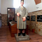 Fotografía facilitada por el Ayuntamiento de Puebla de Alcocer (Badajoz) del espacio dedicado a la interpretación de Agustín Luengo.