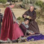 Muerto el rey García III de Navarra coronan a su hijo en el campo de batalla. SANTI OTERO